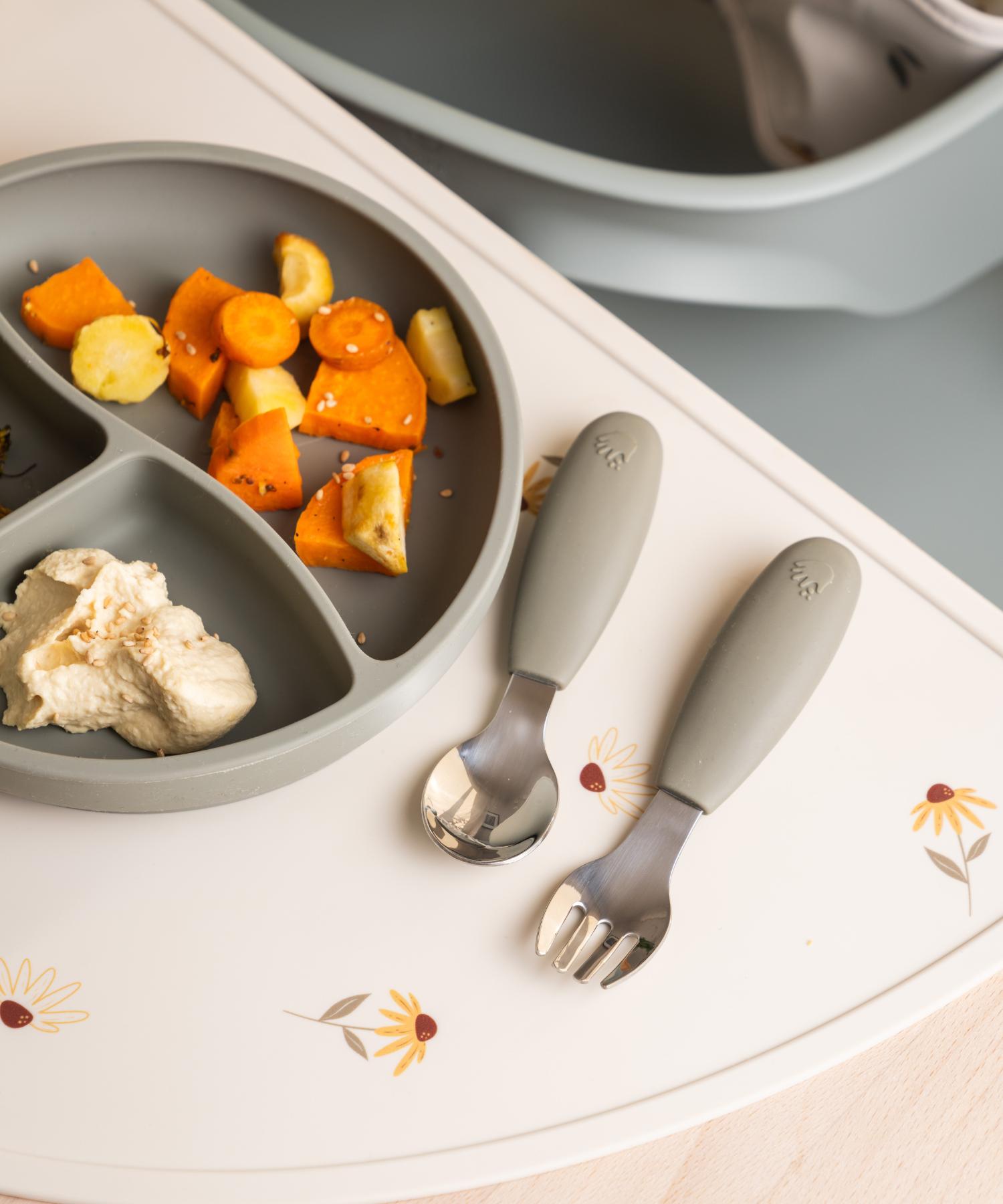 Barnsked i stål och silikon Knatteplock