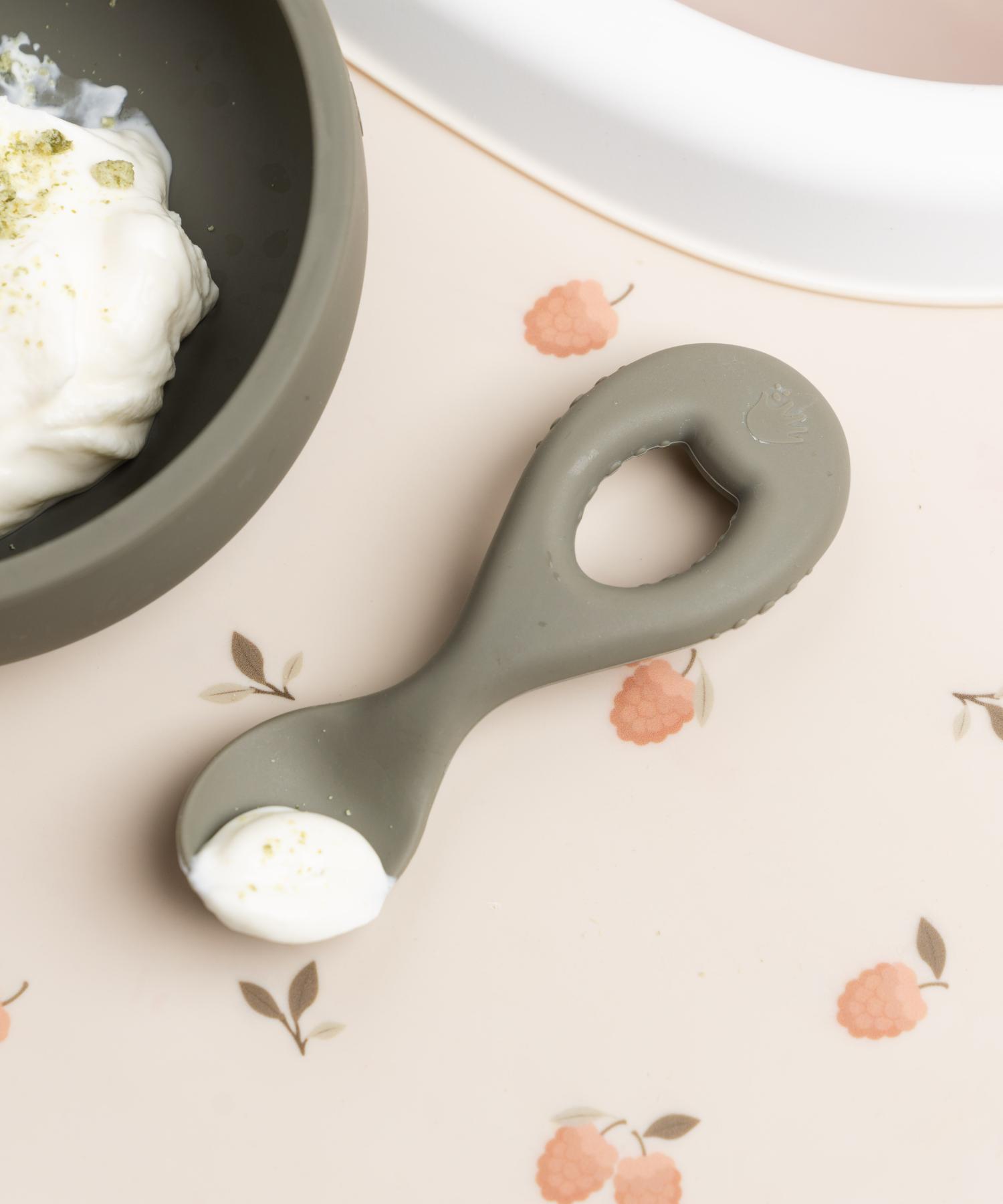 Greppvänlig barnsked i silikon Knatteplock