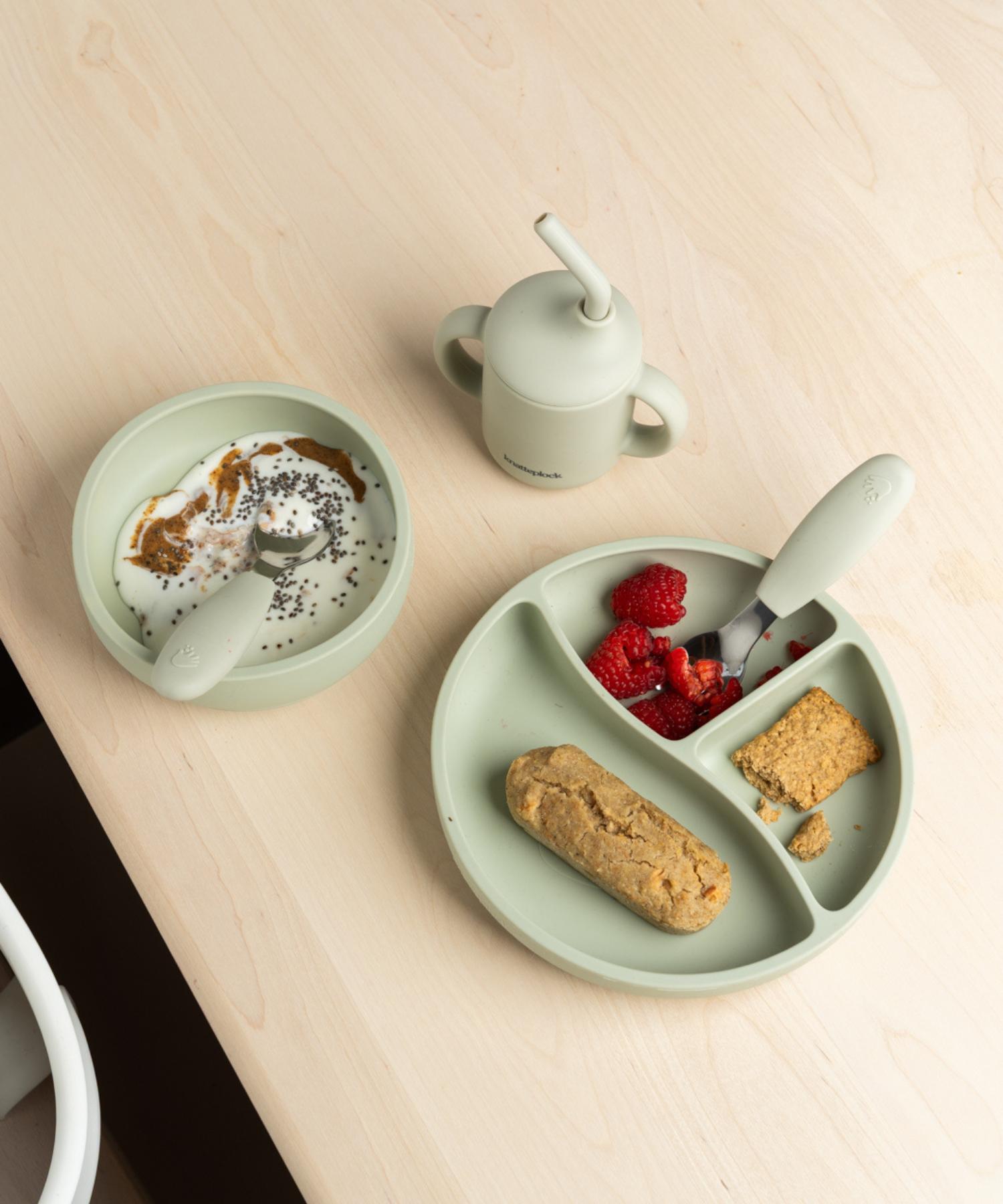 barnservis warm pistachio