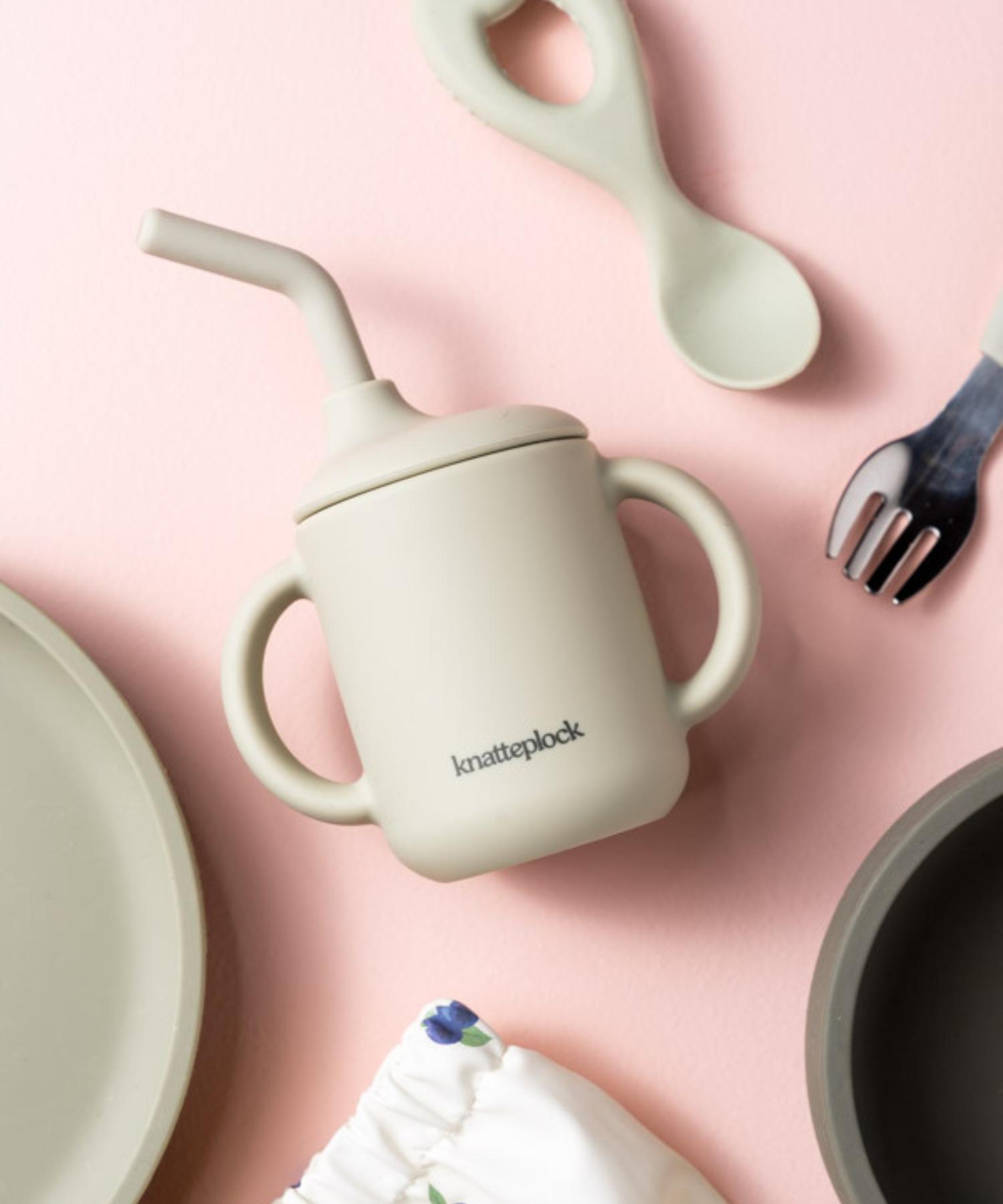 mugg med sugror warm pistachio 2-pack knatteplock