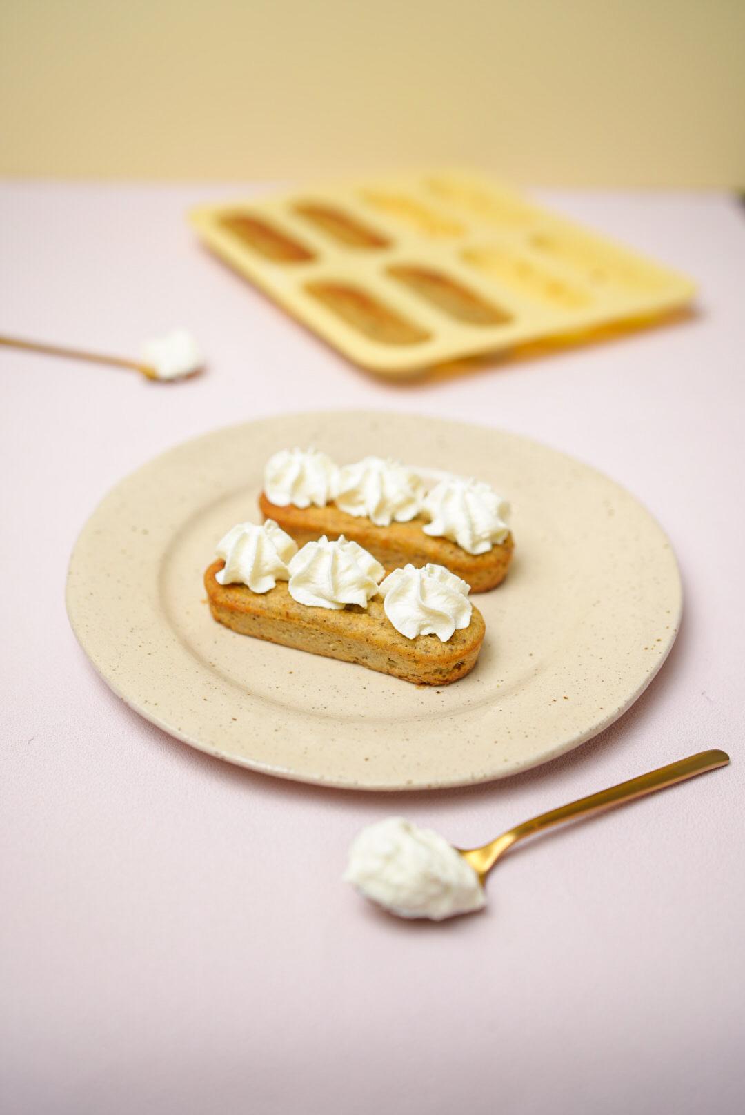 Grötpinnar med smak av semla