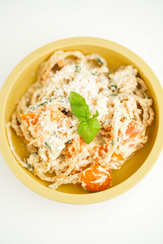 Enkel fetaostpasta med bönor