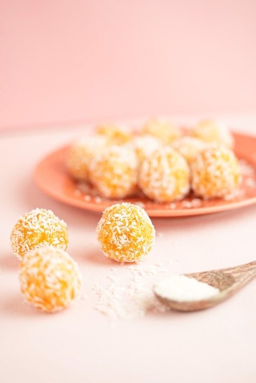 Aprikosbollar med citron och kokos