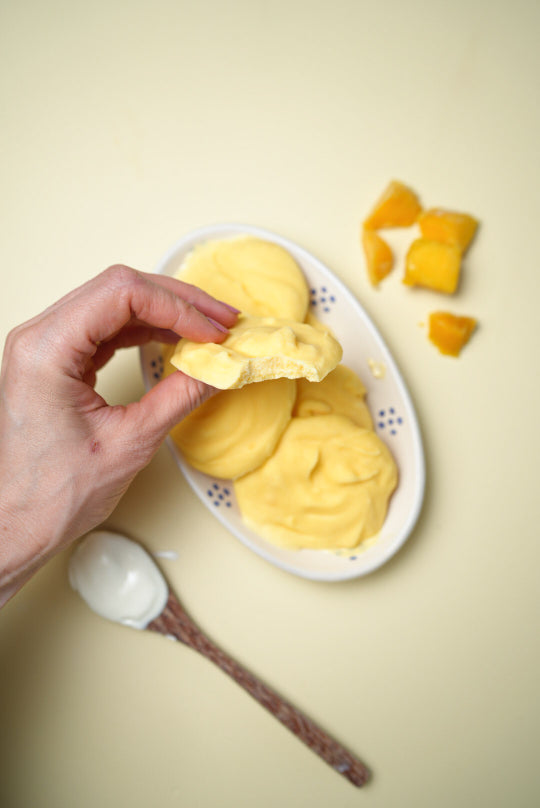 Mangoyoghurtbitar