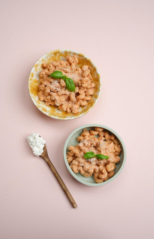 Pasta med krämig keso- & tomatsås