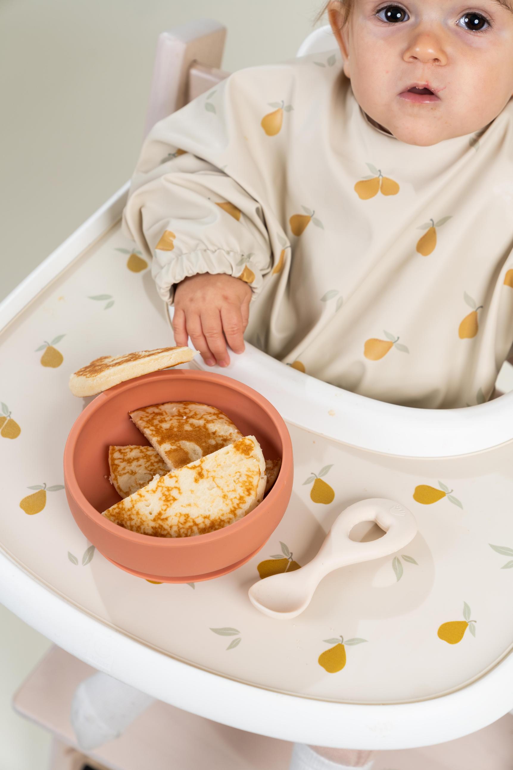 Barnskål med sugpropp i soft terracotta barnservis 