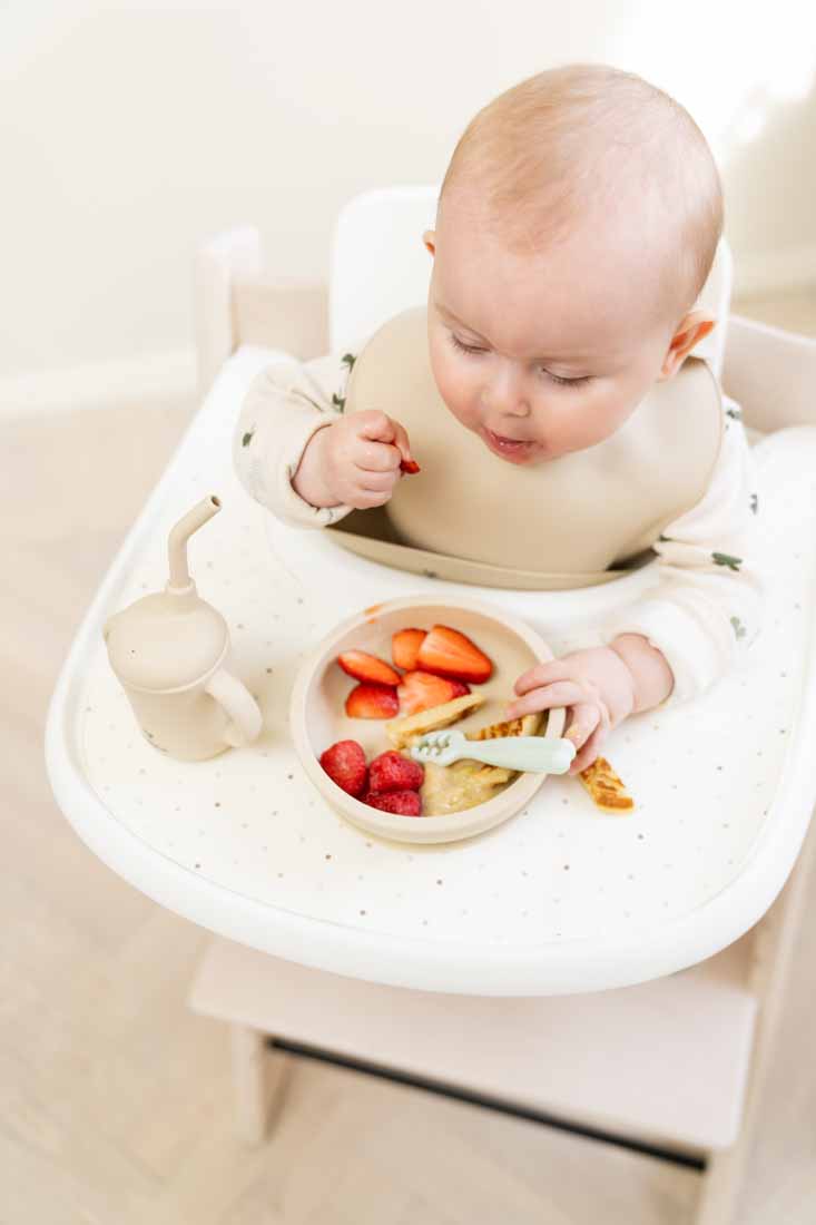 Underlägg till Stokke tripp trapp - Happy dots